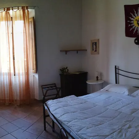 Casa Di Alfredo 3* סיינה
