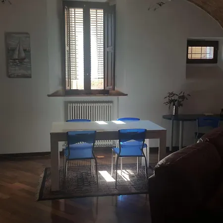 Casa Di Alfredo סיינה